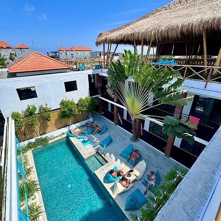 Canggu Central Hostel Exterior photo